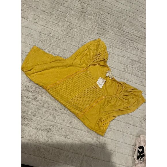 Weekend Suzanne Betro Mustard Top - Picture 2 of 4